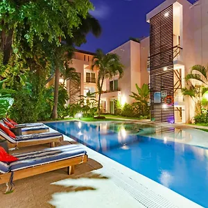 Via Tendenza Playa del Carmen
